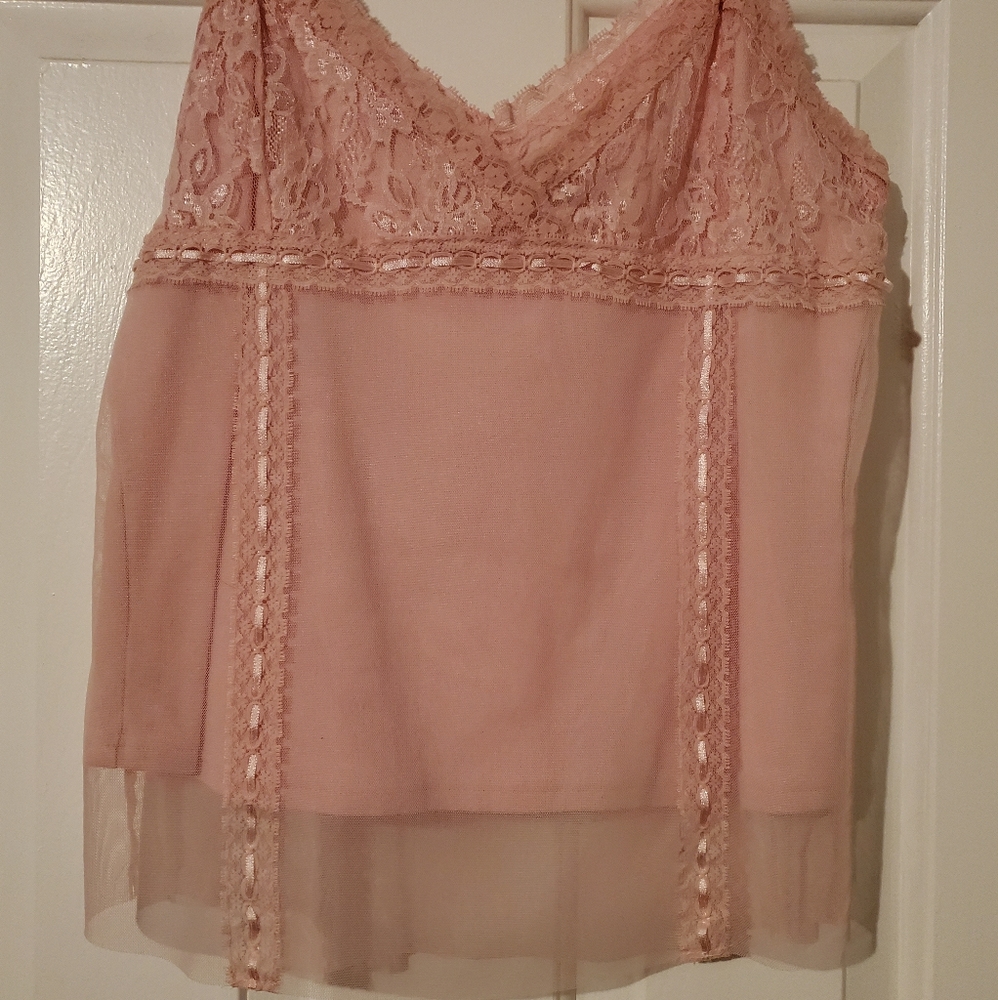 Light pink lace tank